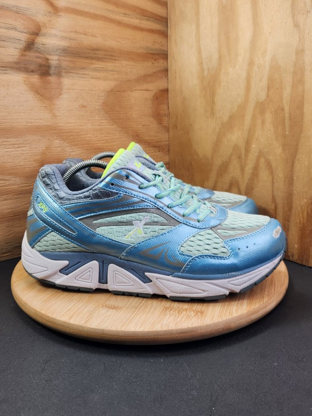 Xelero Genesis XPS Womens Blue Running Shoes Sneakers Size 12